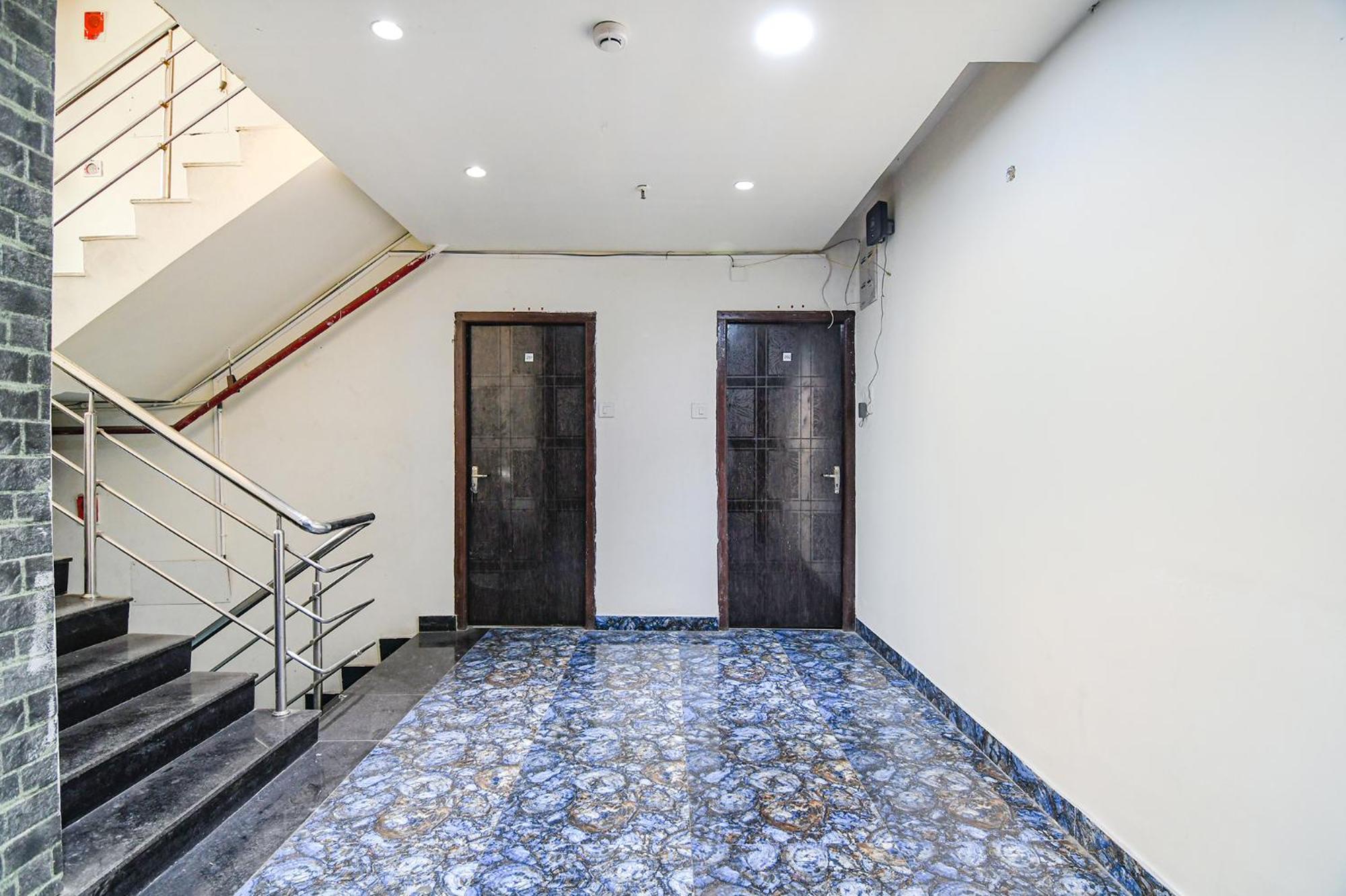 Fabhotel Grand Hazra Inn - Nr Ballygunge Station Calcutta Buitenkant foto